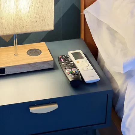 Oda ve Kahvaltı Spaccanapoli 56 4*