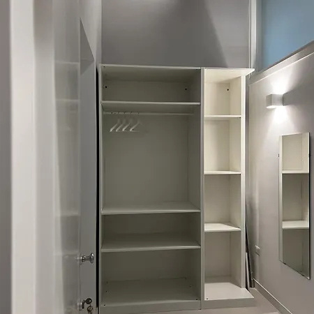 Oda ve Kahvaltı Spaccanapoli 56 4*